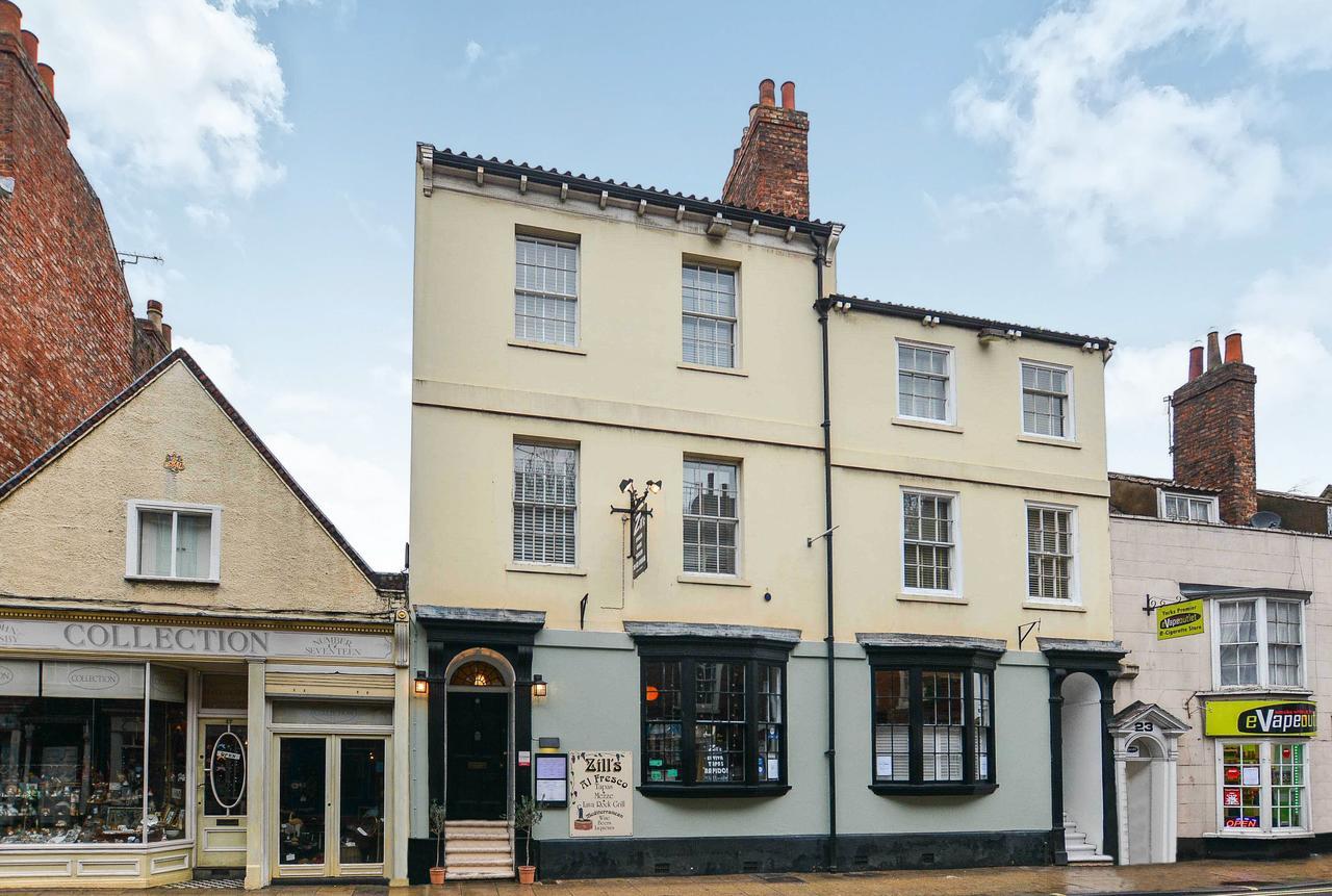 The Location- 1 Free Private Parking Space - 60 Second Walk 2 Minster! York Exterior photo